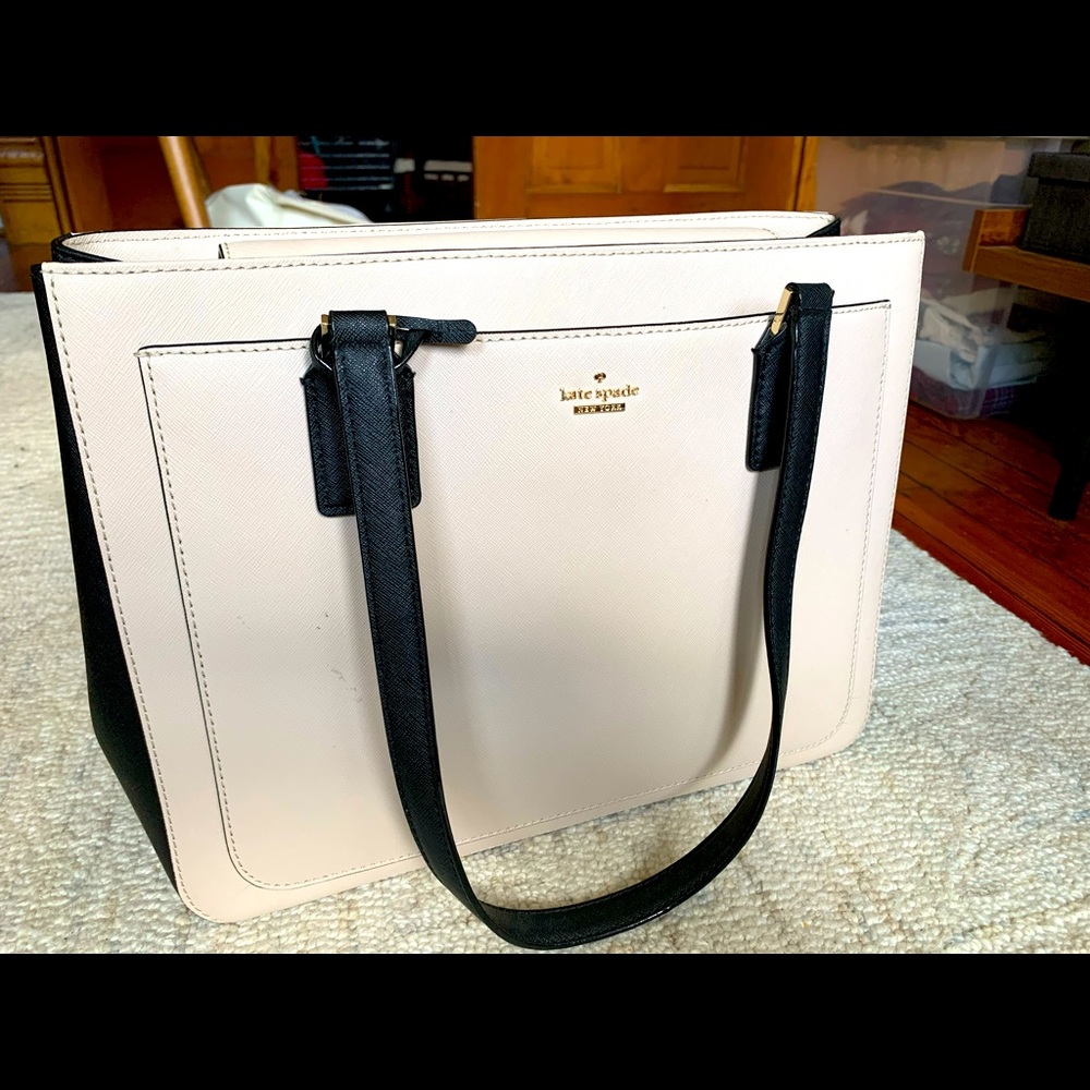 Kate Spade Large Handbag in Pale Pink!